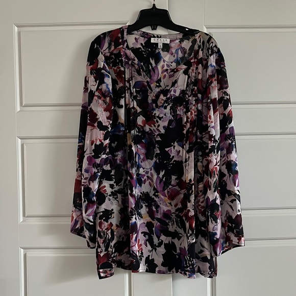 Chaus Tunic - Picture 1 of 8